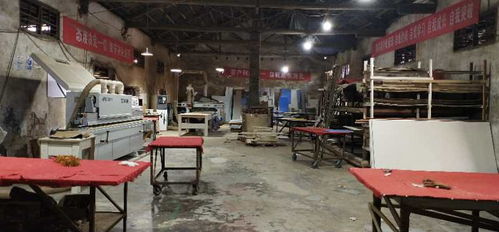 白露塘郴資路與鳳凰路交匯處大型全屋定制加工廠轉讓，打造一體化商用空間